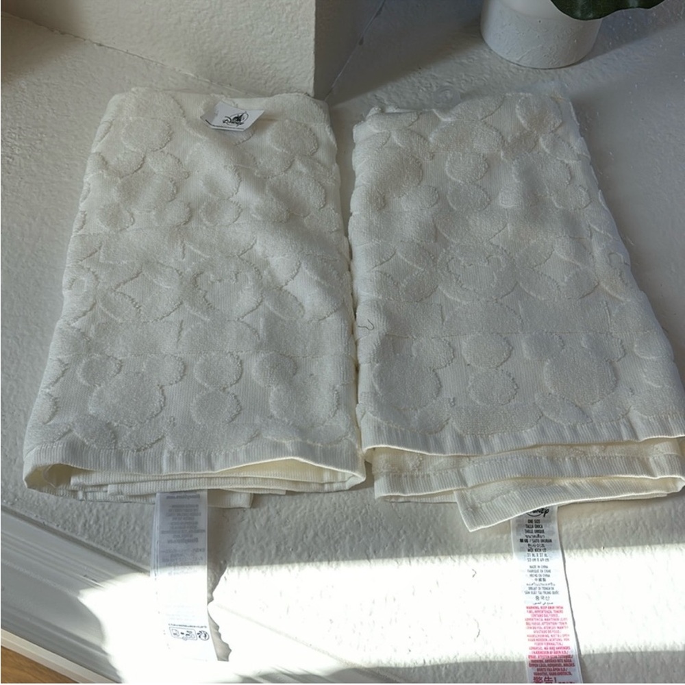 Disney hand towels